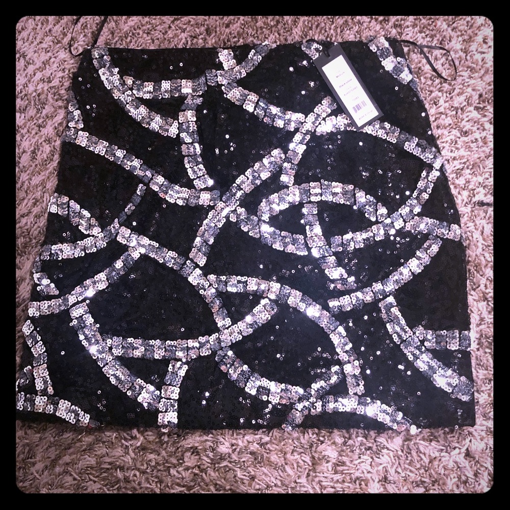 Gorgeous Romeo & Juliet Couture sequined skirt Med